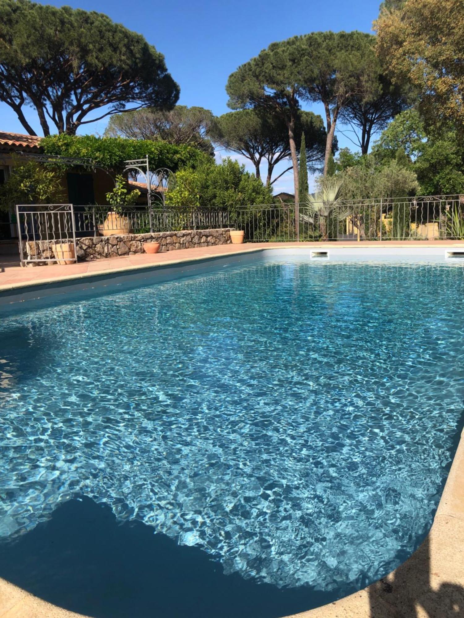 Sous Les Pins Parasols Vidauban Exterior foto