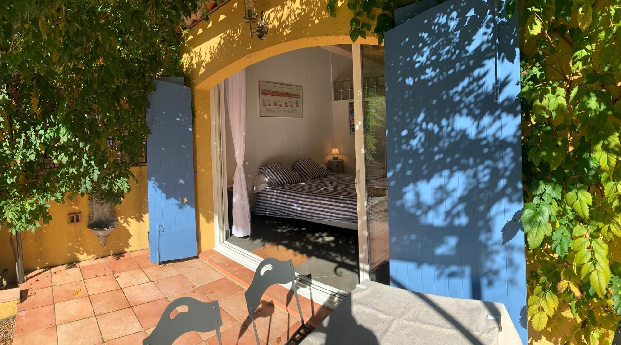 Sous Les Pins Parasols Vidauban Exterior foto